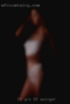 25 yrs old 50 swinger black transgender woman.