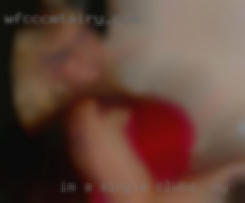 I'm a single clubs in NY horny woman.